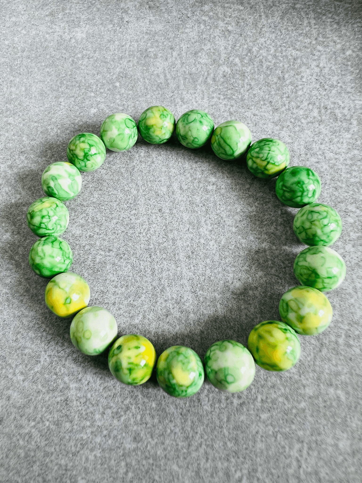 Bracelet VERT POMME perles - Créations Uniques