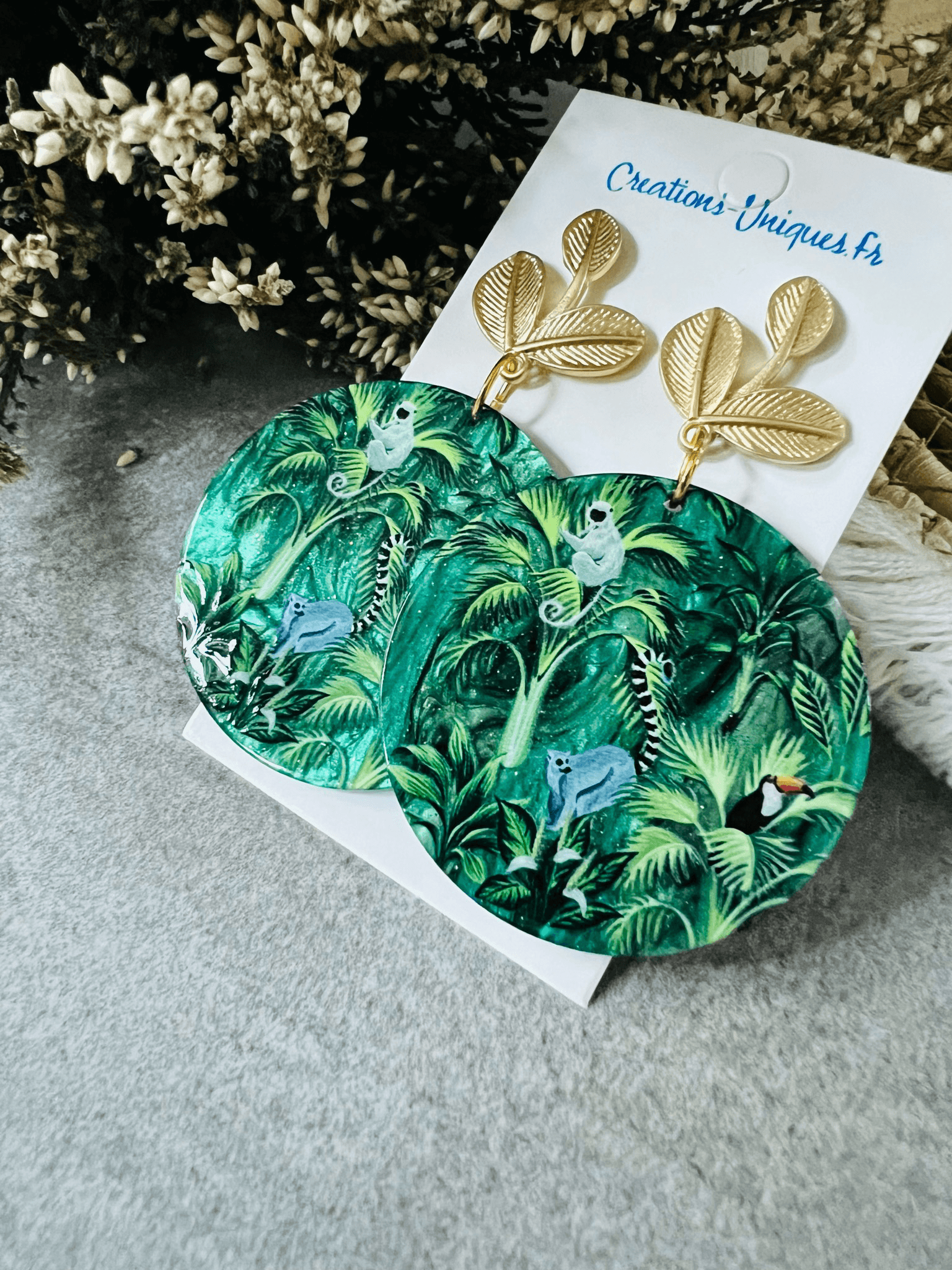 Boucles d’oreilles TRACY résine verte motif jungle et singes - Créations Uniques - Créations Uniques