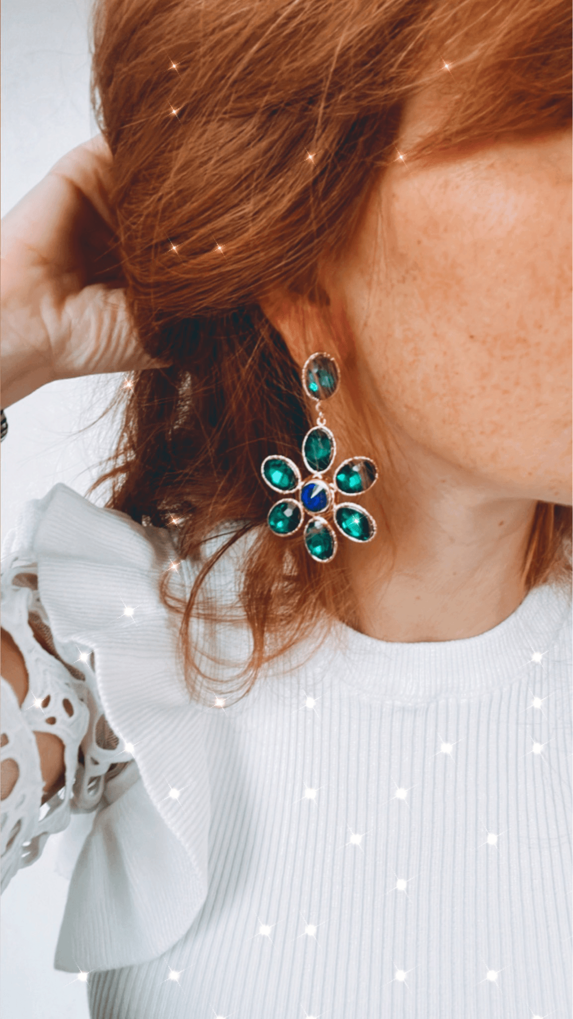 Boucles d’oreilles MAEVA grandes fleurs brillantes vert émeraude - Créations Uniques