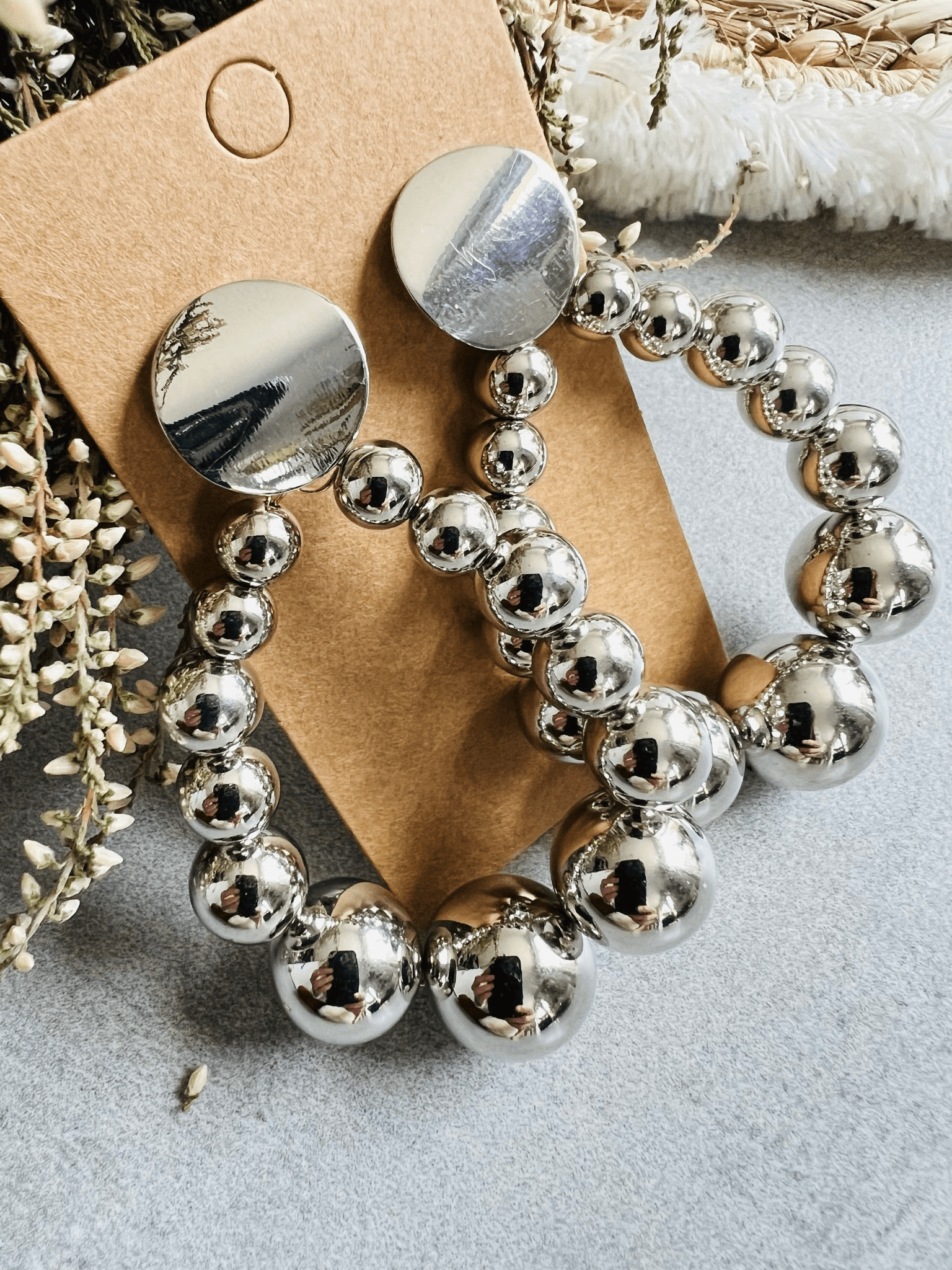 Boucles d’oreilles chic gouttes JESSIKA perles argentées - Créations Uniques - Créations Uniques