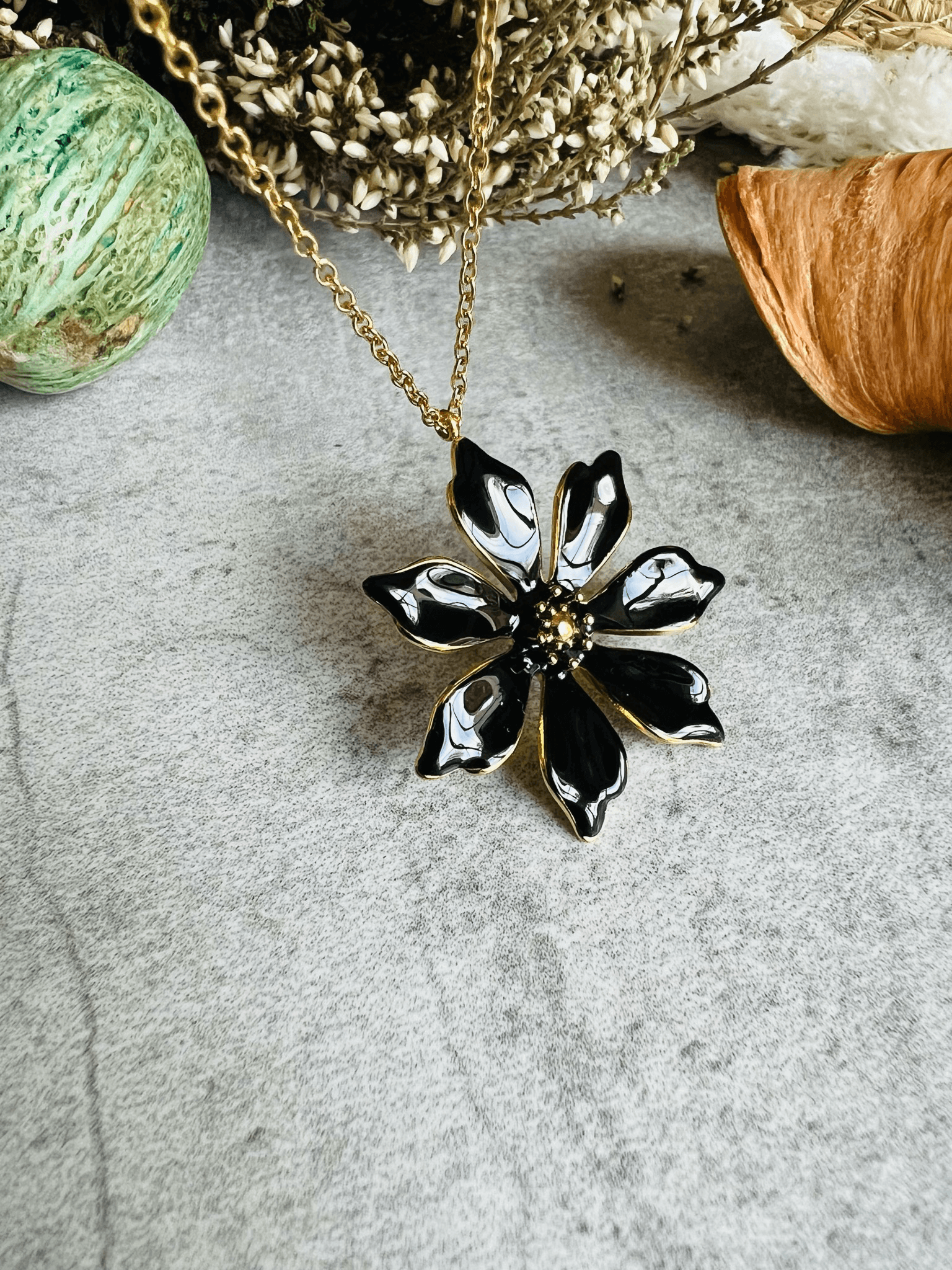 Collier FLORENCE fleur noire - Créations Uniques