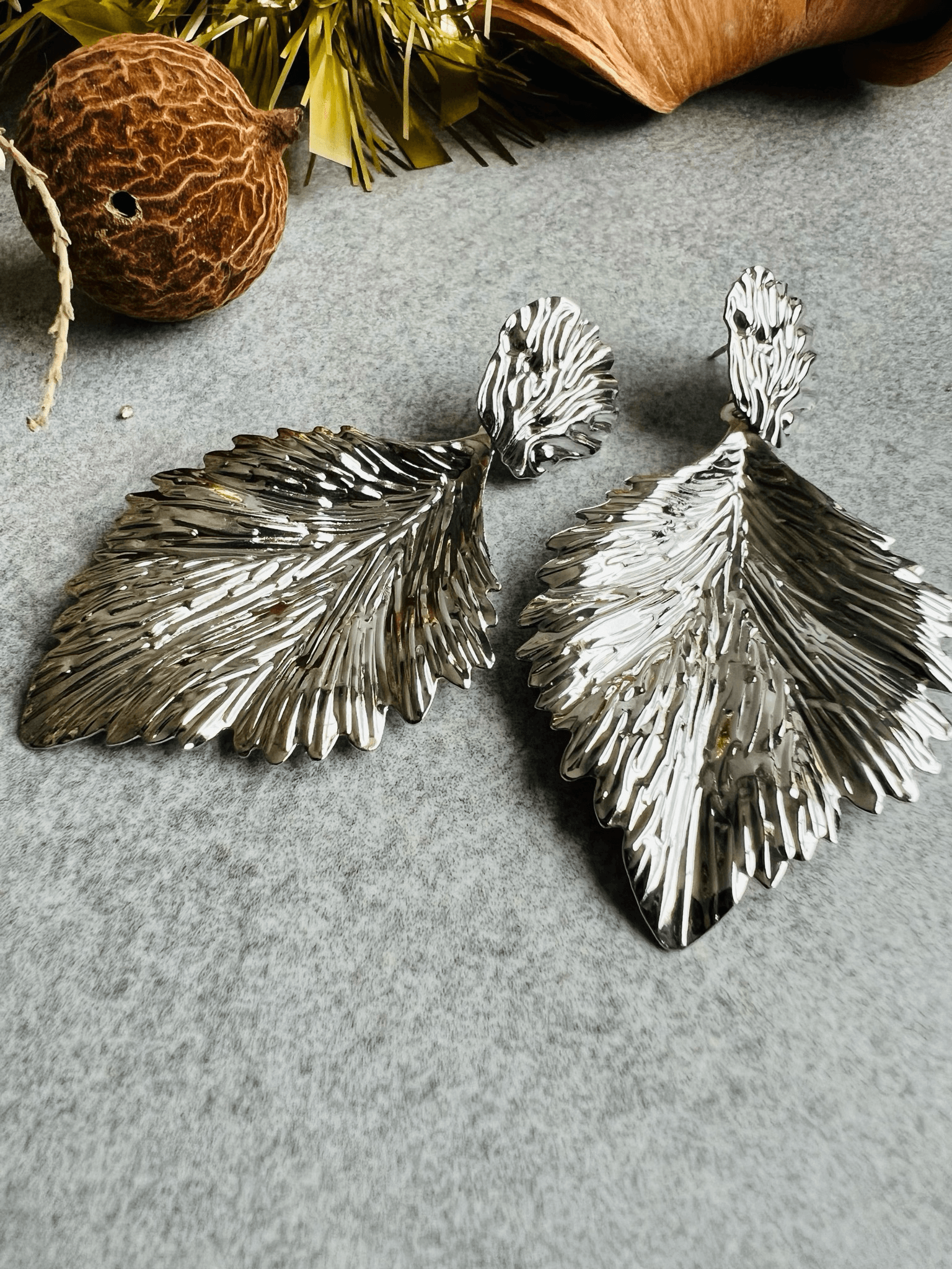 Boucles d’oreilles feuilles argentées MURIELLE - Créations Uniques